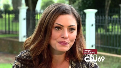 Phoebe_Tonkin_Interview_0203.jpg