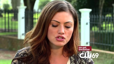 Phoebe_Tonkin_Interview_0318~0.jpg