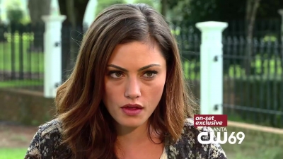Phoebe_Tonkin_Interview_0409.jpg