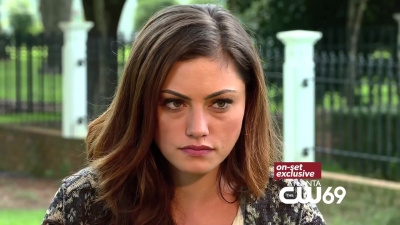 Phoebe_Tonkin_Interview_0414.jpg