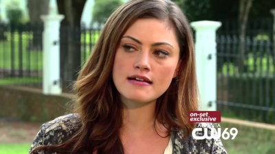 Phoebe_Tonkin_Interview_0508.jpg