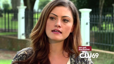 Phoebe_Tonkin_Interview_0509.jpg