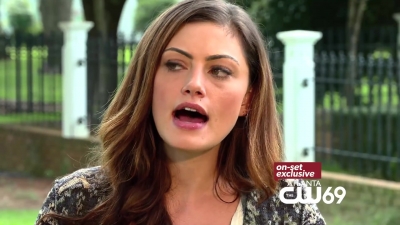 Phoebe_Tonkin_Interview_0512.jpg