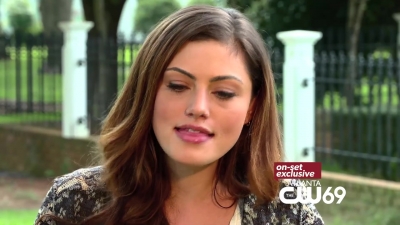 Phoebe_Tonkin_Interview_0522.jpg