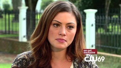 Phoebe_Tonkin_Interview_0530.jpg