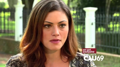 Phoebe_Tonkin_Interview_0810.jpg
