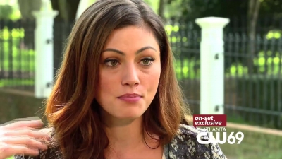 Phoebe_Tonkin_Interview_0812.jpg