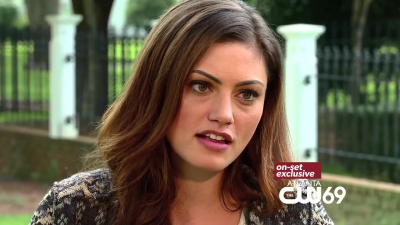 Phoebe_Tonkin_Interview_1018.jpg