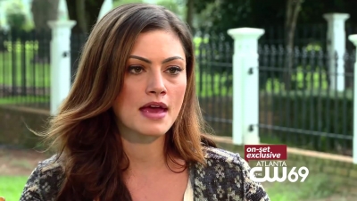 Phoebe_Tonkin_Interview_1203.jpg