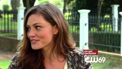 Phoebe_Tonkin_Interview_1312.jpg