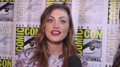 Phoebe_Tonkin_Interview__The_Originals__Interview_-_Comic_Con_2016_0058.jpg