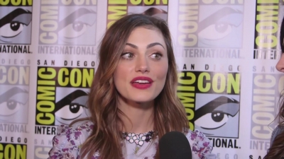 Phoebe_Tonkin_Interview__The_Originals__Interview_-_Comic_Con_2016_0067.jpg