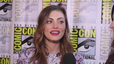 Phoebe_Tonkin_Interview__The_Originals__Interview_-_Comic_Con_2016_0071.jpg