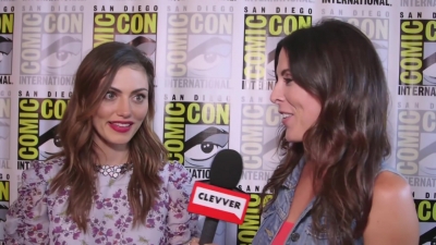 Phoebe_Tonkin_Interview__The_Originals__Interview_-_Comic_Con_2016_0098.jpg