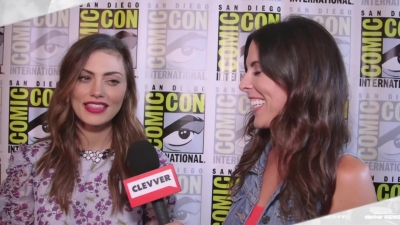 Phoebe_Tonkin_Interview__The_Originals__Interview_-_Comic_Con_2016_0103.jpg