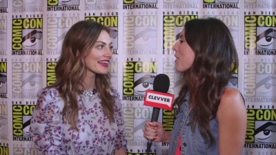 Phoebe_Tonkin_Interview__The_Originals__Interview_-_Comic_Con_2016_0241.jpg