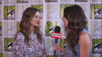 Phoebe_Tonkin_Interview__The_Originals__Interview_-_Comic_Con_2016_0249.jpg