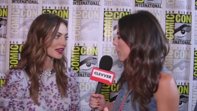 Phoebe_Tonkin_Interview__The_Originals__Interview_-_Comic_Con_2016_0357.jpg