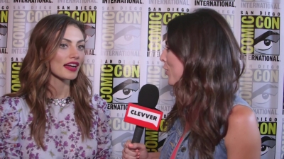 Phoebe_Tonkin_Interview__The_Originals__Interview_-_Comic_Con_2016_0378.jpg