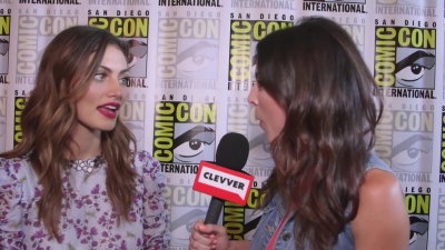 Phoebe_Tonkin_Interview__The_Originals__Interview_-_Comic_Con_2016_0385.jpg