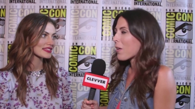 Phoebe_Tonkin_Interview__The_Originals__Interview_-_Comic_Con_2016_0396.jpg