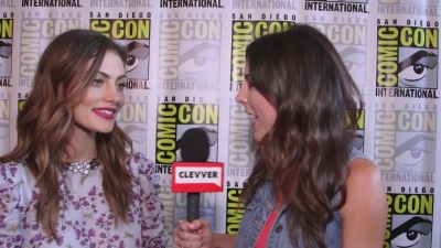 Phoebe_Tonkin_Interview__The_Originals__Interview_-_Comic_Con_2016_0409.jpg