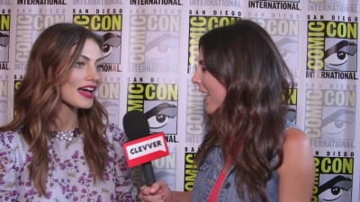 Phoebe_Tonkin_Interview__The_Originals__Interview_-_Comic_Con_2016_0411.jpg