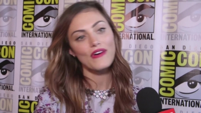 Phoebe_Tonkin_Interview__The_Originals__Interview_-_Comic_Con_2016_0432.jpg