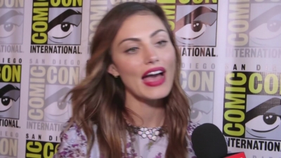 Phoebe_Tonkin_Interview__The_Originals__Interview_-_Comic_Con_2016_0433.jpg
