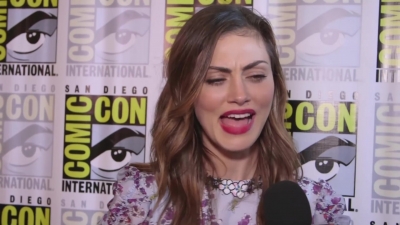 Phoebe_Tonkin_Interview__The_Originals__Interview_-_Comic_Con_2016_0449.jpg