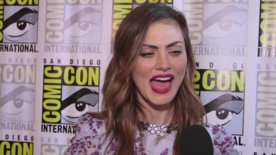 Phoebe_Tonkin_Interview__The_Originals__Interview_-_Comic_Con_2016_0450.jpg