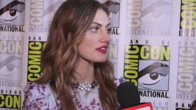 Phoebe_Tonkin_Interview__The_Originals__Interview_-_Comic_Con_2016_0492.jpg