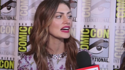 Phoebe_Tonkin_Interview__The_Originals__Interview_-_Comic_Con_2016_0500.jpg