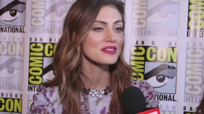 Phoebe_Tonkin_Interview__The_Originals__Interview_-_Comic_Con_2016_0506.jpg