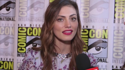 Phoebe_Tonkin_Interview__The_Originals__Interview_-_Comic_Con_2016_0511.jpg