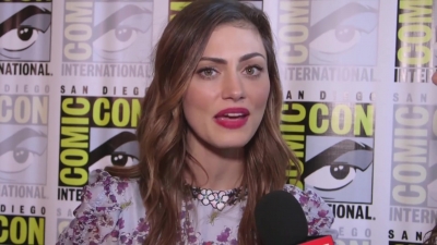 Phoebe_Tonkin_Interview__The_Originals__Interview_-_Comic_Con_2016_0514.jpg