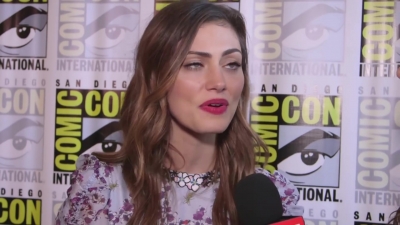 Phoebe_Tonkin_Interview__The_Originals__Interview_-_Comic_Con_2016_0516.jpg