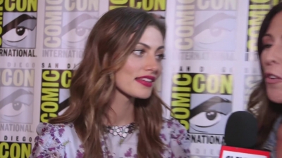 Phoebe_Tonkin_Interview__The_Originals__Interview_-_Comic_Con_2016_0563.jpg