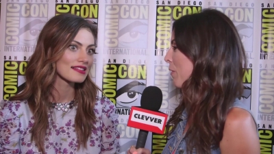 Phoebe_Tonkin_Interview__The_Originals__Interview_-_Comic_Con_2016_0593.jpg