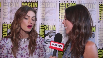 Phoebe_Tonkin_Interview__The_Originals__Interview_-_Comic_Con_2016_0604.jpg