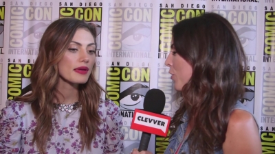 Phoebe_Tonkin_Interview__The_Originals__Interview_-_Comic_Con_2016_0612.jpg