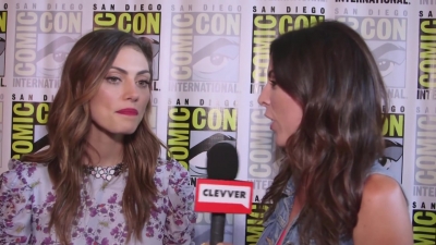 Phoebe_Tonkin_Interview__The_Originals__Interview_-_Comic_Con_2016_0615.jpg
