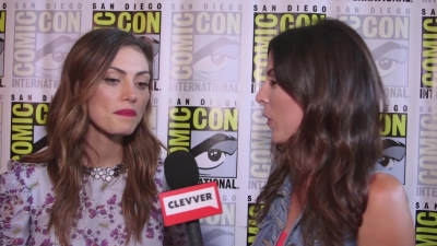 Phoebe_Tonkin_Interview__The_Originals__Interview_-_Comic_Con_2016_0619.jpg