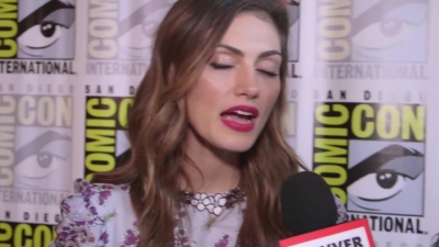 Phoebe_Tonkin_Interview__The_Originals__Interview_-_Comic_Con_2016_0628.jpg