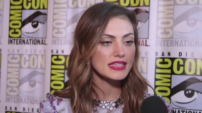 Phoebe_Tonkin_Interview__The_Originals__Interview_-_Comic_Con_2016_0638.jpg