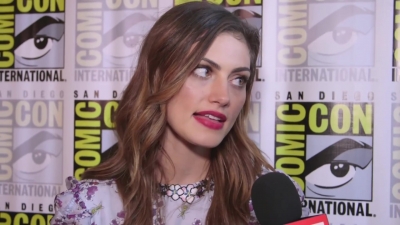 Phoebe_Tonkin_Interview__The_Originals__Interview_-_Comic_Con_2016_0652.jpg