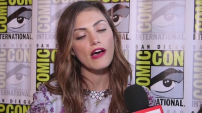 Phoebe_Tonkin_Interview__The_Originals__Interview_-_Comic_Con_2016_0667.jpg