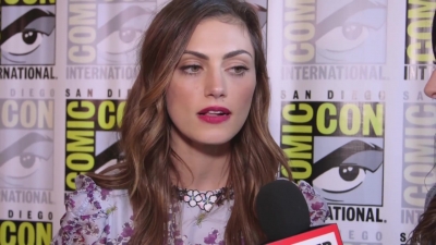 Phoebe_Tonkin_Interview__The_Originals__Interview_-_Comic_Con_2016_0681.jpg