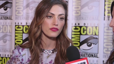 Phoebe_Tonkin_Interview__The_Originals__Interview_-_Comic_Con_2016_0691.jpg