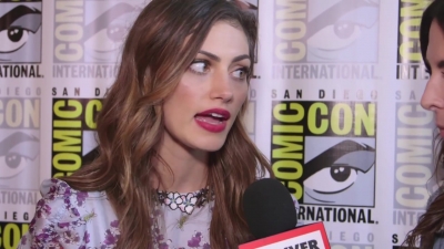 Phoebe_Tonkin_Interview__The_Originals__Interview_-_Comic_Con_2016_0698.jpg